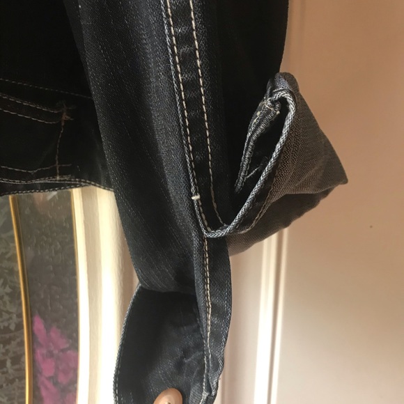 Jean jacket - Picture 9 of 11